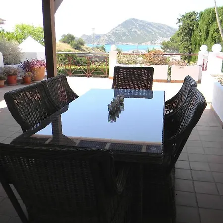 Bonito Con Inmensa Terraza Y Piscina Apartmán *