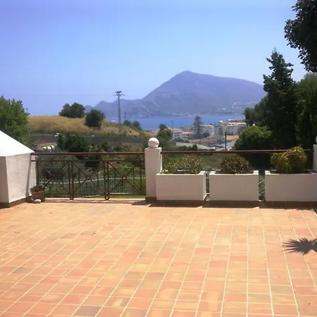 Bonito Con Inmensa Terraza Y Piscina Apartmán *